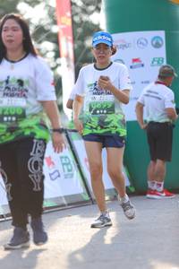 BIB: 
                            <button type="button" onclick="openModal(3652895)" class="btn btn-primary btn-sm float-right btn-popup" data-toggle="modal" data-target=".modal-high-quality">
                        <i class="fas fa-shopping-cart"></i> Add to Cart
                    </button>
                                            <button type="button" onclick="isThisMe(3652895, true)" class="btn btn-success btn-sm float-right btn-popup btn-isme hidden" data-toggle="tooltip" data-placement="bottom" title="นี่คือรูปของคุณใช่ไหม คลิกที่นี่เพื่อเอาเข้าอัลบั้ม">
                        <i class="fas fa-plus"></i> Add to album
                    </button>
                    <button type="button" onclick="isThisMe(3652895, false)" class="btn btn-warning btn-sm float-right btn-popup btn-isnotme hidden">
                        <i class="fas fa-ban"></i> Remove from album
                    </button>